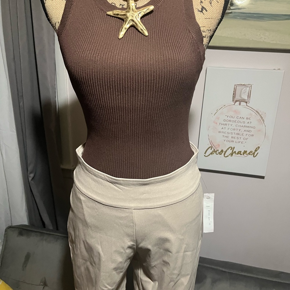 Brown Ribbed Tank Top - Picture 8 of 14